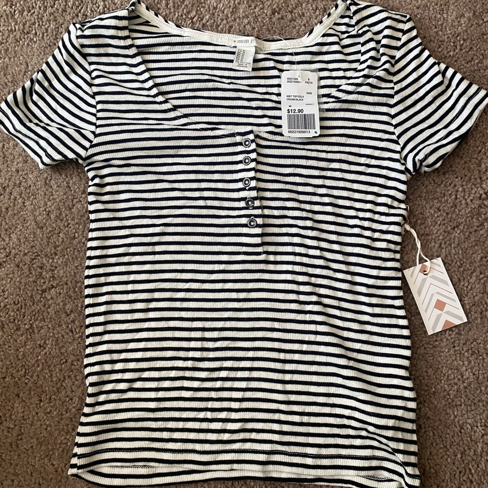 Forever 21 top